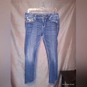 Rock revival easy cropped jeans